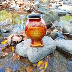 Family and friends vases